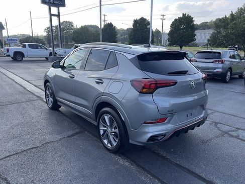 Used 2023 Buick Encore GX Select w/ Sport Touring Package image 5