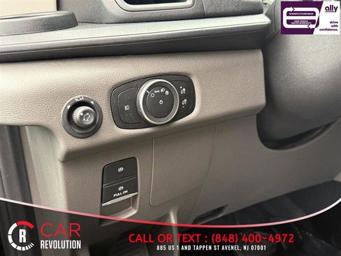Used 2021 Ford Transit 350 XLT image 30