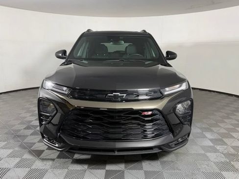 Used 2022 Chevrolet TrailBlazer RS w/ Sun and Liftgate Package FWD image 10