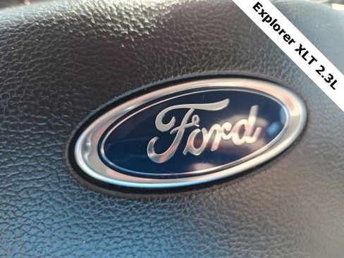 Used 2022 Ford Explorer XLT w/ Equipment Group 202A image 28