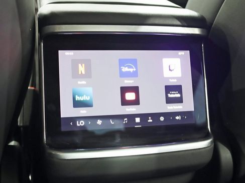 Used 2021 Tesla Model S Plaid image 29