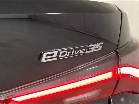 Certified 2023 BMW i4 eDrive35 w/ Premium Package RWD image 9