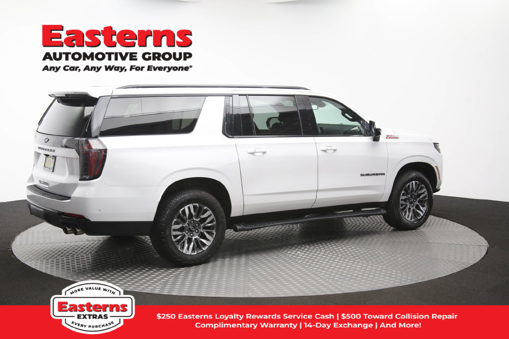 Used 2025 Chevrolet Suburban Z71 AWD/4WD image 44