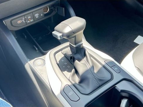 New 2026 Kia K4 GT-Line FWD image 17