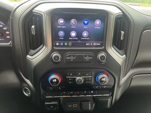 Used 2021 Chevrolet Silverado 1500 LT image 20