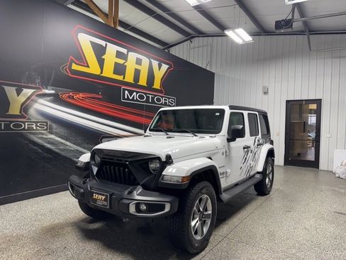 Used 2019 Jeep Wrangler Unlimited Sahara image 1