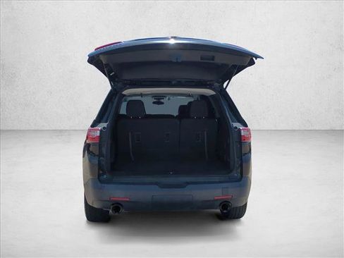 Used 2018 Chevrolet Traverse LS image 6