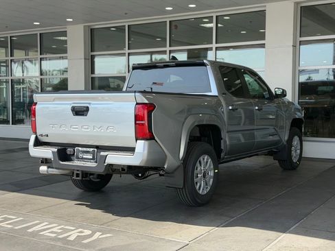 New 2026 Toyota Tacoma SR5 AWD/4WD image 12