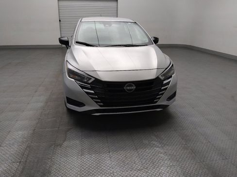Used 2025 Nissan Versa S FWD image 14