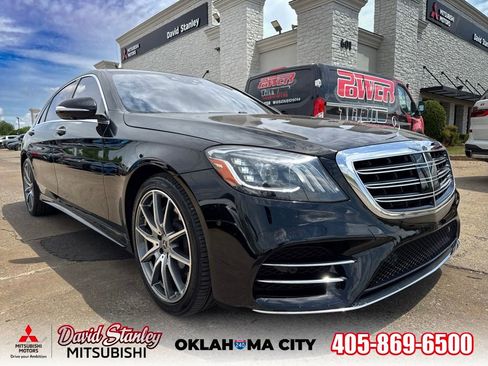 Used 2018 Mercedes-Benz S 560 Sedan image 1