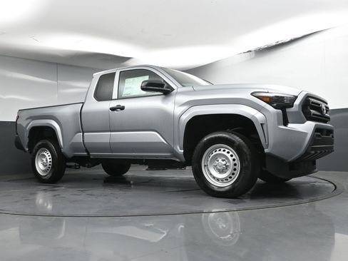 New 2026 Toyota Tacoma SR image 23