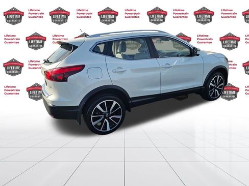 Used 2018 Nissan Rogue Sport SL w/ SL Premium Package image 8