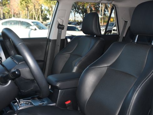 Used 2023 Toyota 4Runner Limited image 13