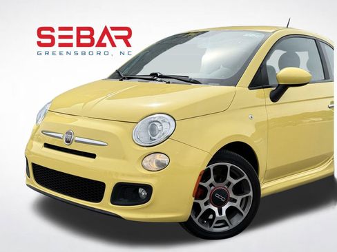 Used 2013 FIAT 500 Sport FWD image 2