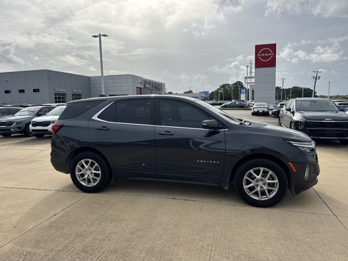 Used 2023 Chevrolet Equinox LT FWD image 15