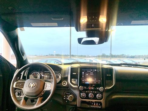 Used 2025 RAM 1500 Big Horn image 14