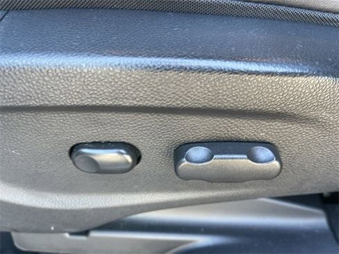 Used 2022 Buick Encore Preferred w/ Safety Package image 12