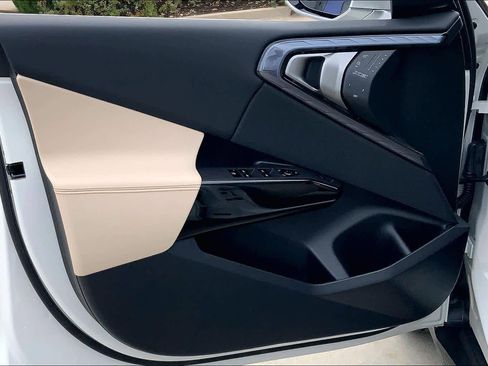 New 2026 BMW X3 xDrive30 w/ Convenience Package image 10