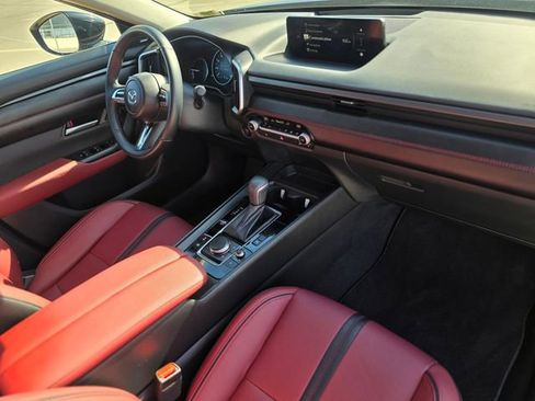 Certified 2025 MAZDA CX-50 AWD 2.5 Hybrid w/ Premium Pkg image 9