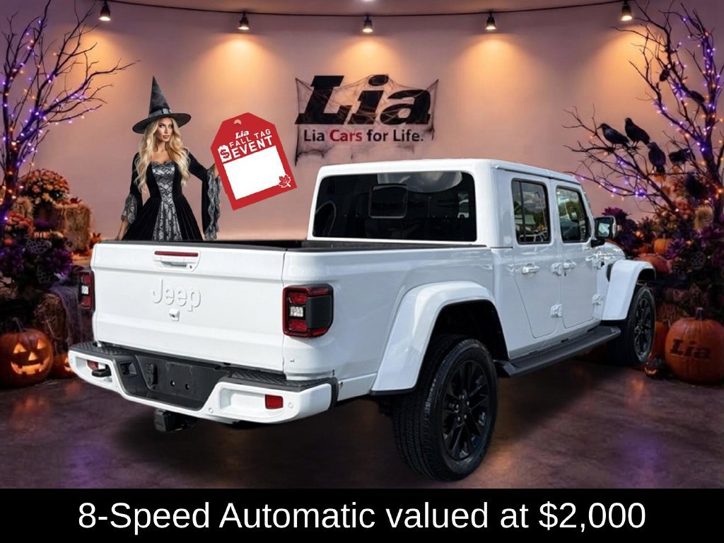 Used 2022 Jeep Gladiator Overland AWD/4WD image 3