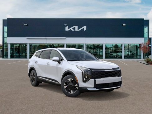 New 2026 Kia Sportage LX FWD image 8