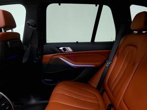 Used 2022 BMW X5 sDrive40i w/ M Sport Package RWD image 43