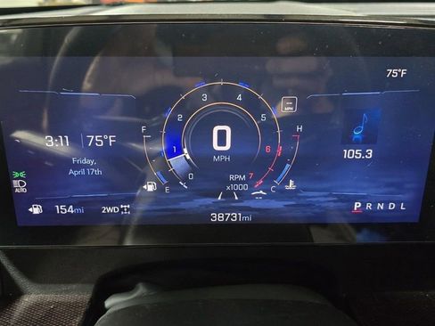 Used 2025 Chevrolet Traverse Z71 w/ Driver Confidence Package image 12