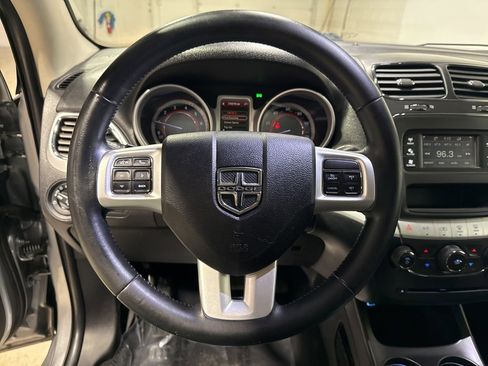 Used 2017 Dodge Journey Crossroad image 11