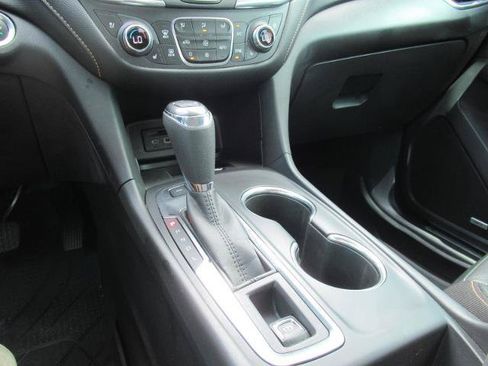 Used 2020 Chevrolet Equinox Premier AWD/4WD image 26