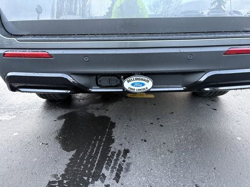 New 2026 Ford Explorer ST-Line w/ ST-Line Street Pack image 7