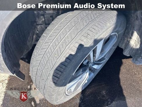 Used 2023 Nissan Rogue SL w/ SL Premium Package image 4