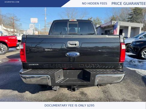 Used 2015 Ford F250 Lariat w/ Chrome Package image 8