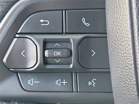 Used 2025 Toyota Tacoma TRD Sport image 8