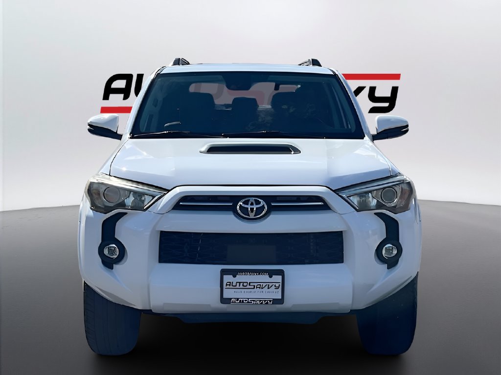 Used 2024 Toyota 4Runner SR5 Premium w/ Moonroof Package AWD/4WD image 2