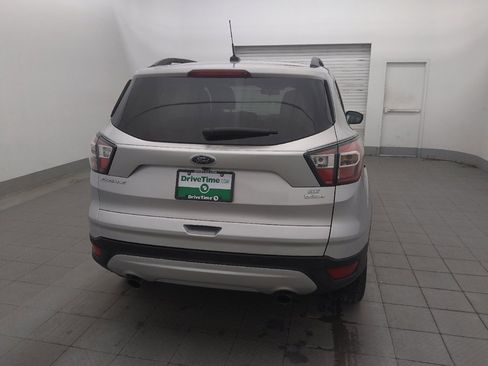 Used 2017 Ford Escape SE w/ Equipment Group 201A FWD image 7