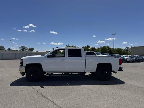 Used 2018 Chevrolet Silverado 1500 LT w/ All Star Edition image 7
