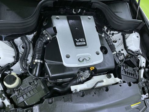 Used 2016 INFINITI QX50 2WD w/ Technology Package image 30