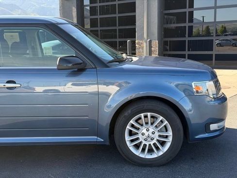 Used 2019 Ford Flex SEL w/ Equipment Group 202A AWD/4WD image 3
