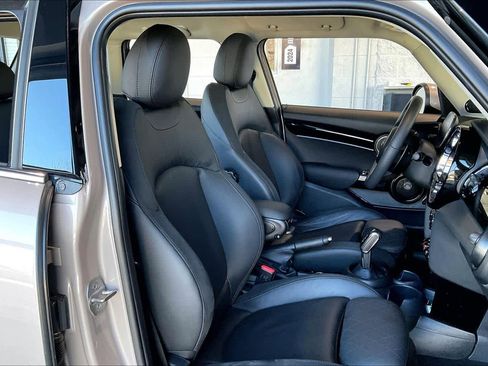 Used 2024 MINI Cooper S image 8