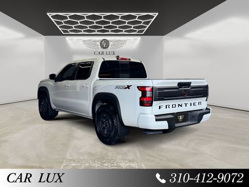 Used 2025 Nissan Frontier Pro-X RWD image 3