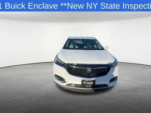 Used 2021 Buick Enclave Premium w/ Sun and Sites Package AWD/4WD image 3