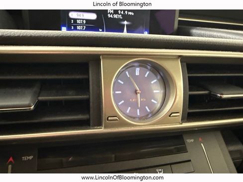 Used 2016 Lexus IS 300 AWD image 35