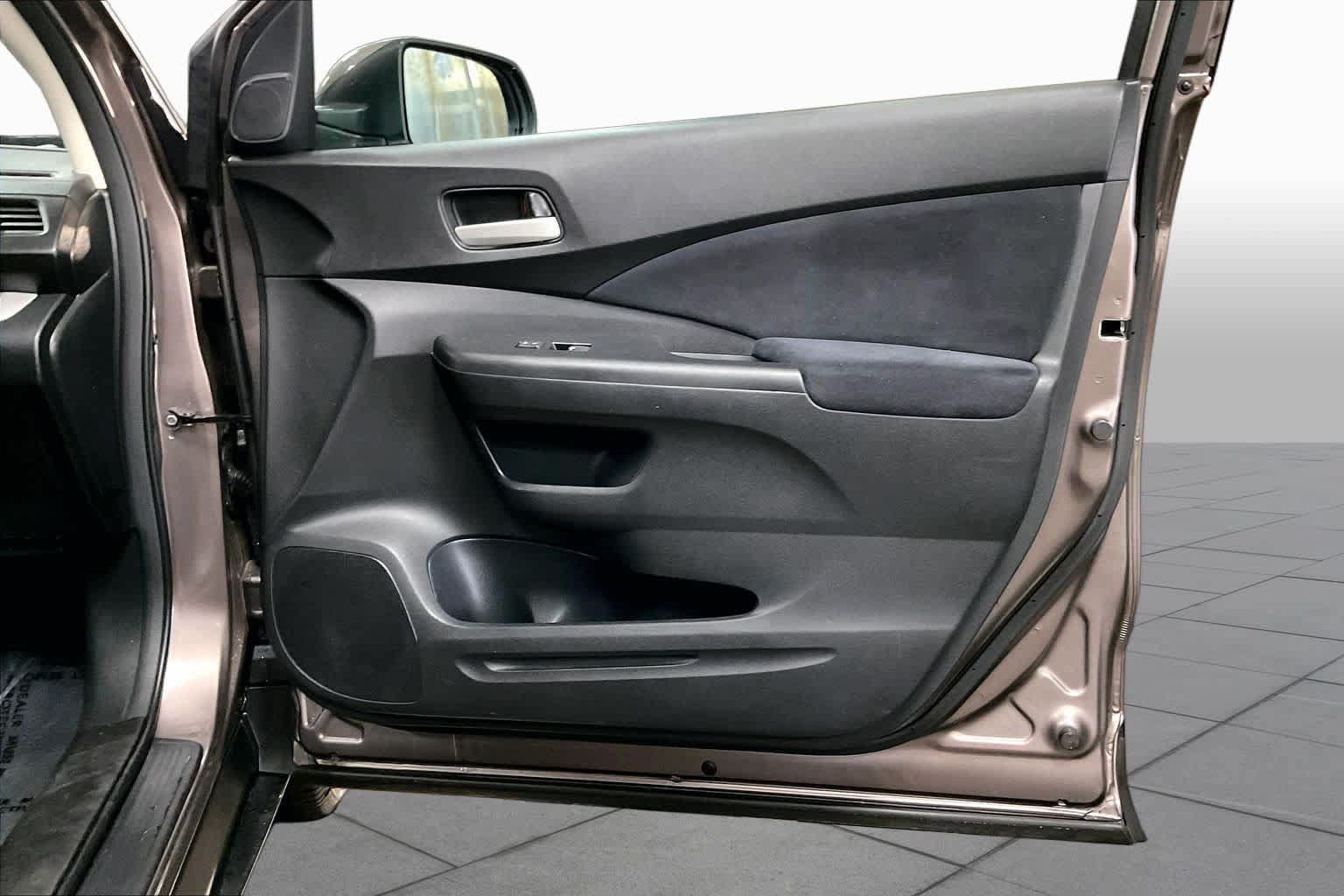 Used 2014 Honda CR-V EX image 23