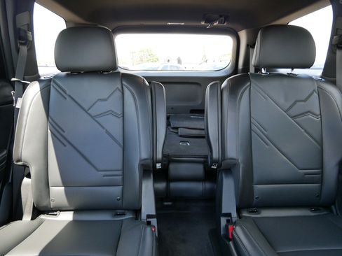 Certified 2026 Hyundai Palisade XRT Pro AWD/4WD image 13