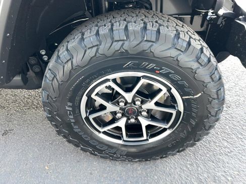 New 2026 Jeep Wrangler Unlimited Rubicon image 20