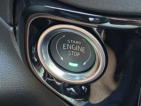 New 2025 GMC Sierra 1500 Elevation w/ Elevation Premium Package image 17