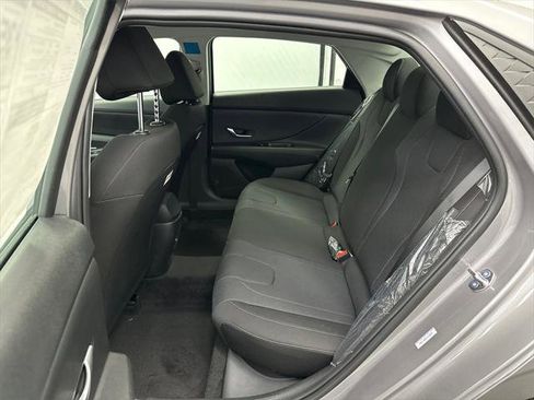 New 2026 Hyundai Elantra SE w/ Cargo Package image 19