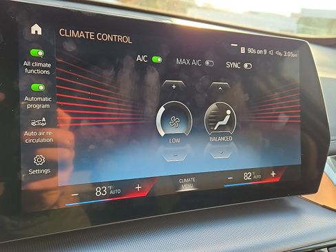 Certified 2023 BMW X1 xDrive28i w/ Premium Package image 17