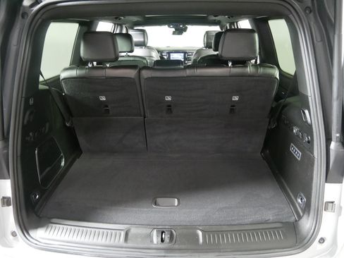 Used 2022 Jeep Wagoneer Series III w/ Premium Group I AWD/4WD image 18