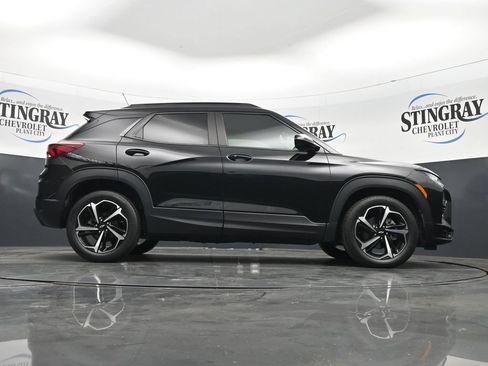 Certified 2023 Chevrolet TrailBlazer RS FWD image 33